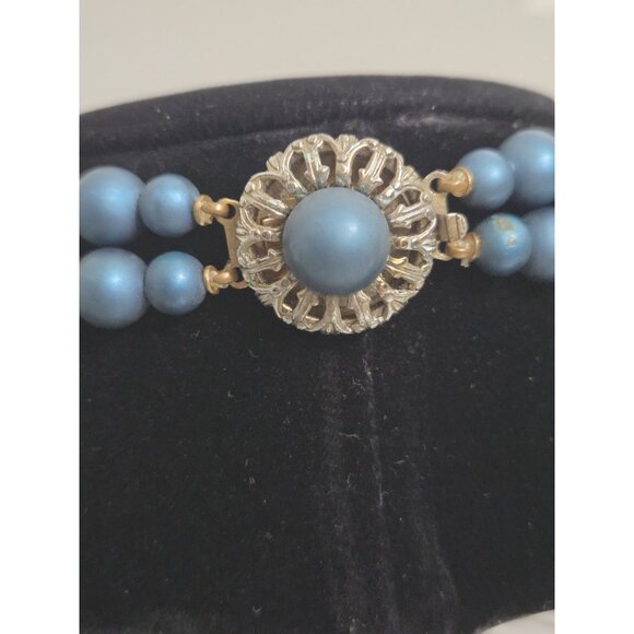 Vtg Estate Double Strand Graduated Faux Blue Pearl Necklace Ornate Clasp - Picture 3 of 8